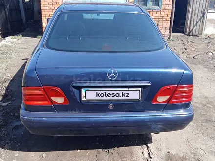 Mercedes-Benz E 200 1995 года за 1 800 000 тг. в Кокшетау – фото 5