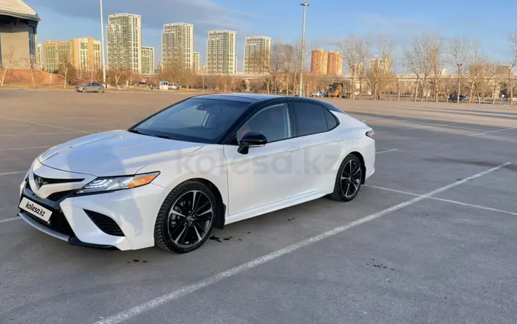 Toyota Camry 2019 года за 12 700 000 тг. в Астана