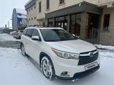 Toyota Highlander 2015 года за 15 000 000 тг. в Шымкент