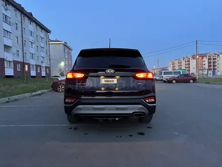 Hyundai Santa Fe 2020 года за 11 300 000 тг. в Петропавловск – фото 3