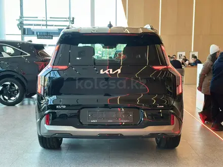 Kia EV9 GT Line 2026 года за 35 990 000 тг. в Алматы – фото 9