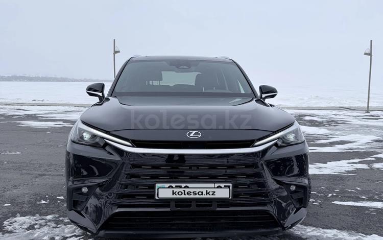 Lexus TX — миниатюра 2