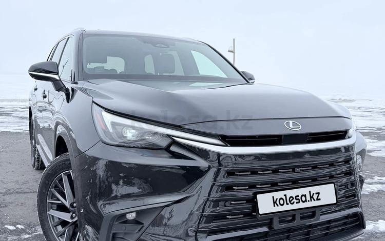 Lexus TX — миниатюра 4