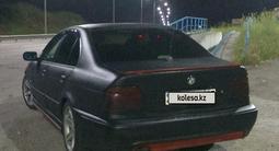 BMW 528 1997 года за 2 200 000 тг. в Сарыагаш – фото 2