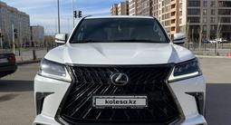 Lexus LX 570 2019 года за 52 000 000 тг. в Астана – фото 4