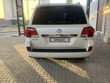 Toyota Land Cruiser 2013 годаүшін25 000 000 тг. в Тараз – фото 4