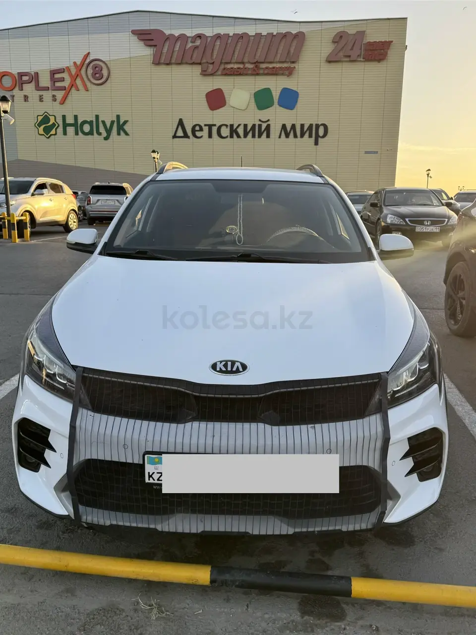 Kia Rio X-Line, 2021