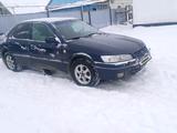 Toyota Camry 1999 года за 3 600 000 тг. в Актобе – фото 2