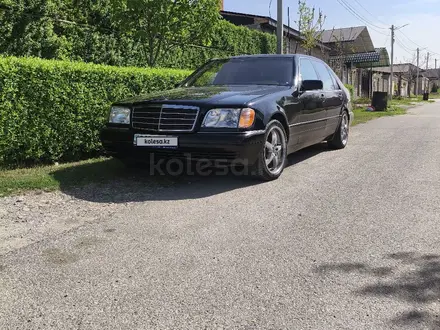 Mercedes-Benz S 320 1996 года за 3 500 000 тг. в Шымкент