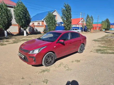 Kia Rio 2017 года за 4 200 000 тг. в Актобе