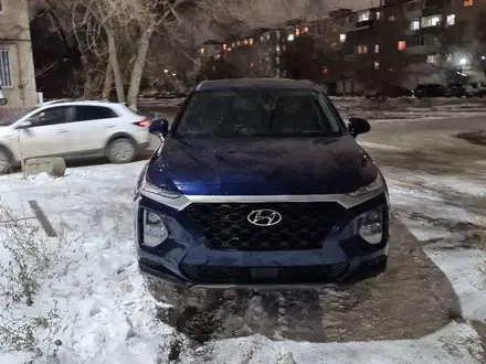 Hyundai Santa Fe 2020 года за 13 500 000 тг. в Астана – фото 2