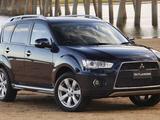 Стёкла на передние фары Mitsubishi Outlander II (2009 — 2013 Г. В.) за 19 900 тг. в Алматы – фото 2