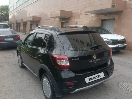 Renault Sandero Stepway 2015 года за 3 400 000 тг. в Алматы – фото 8