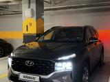 Hyundai Santa Fe 2021 года за 15 500 000 тг. в Астана – фото 2