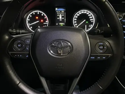 Toyota Camry 2018 года за 13 597 777 тг. в Нур-Султан (Астана) – фото 2