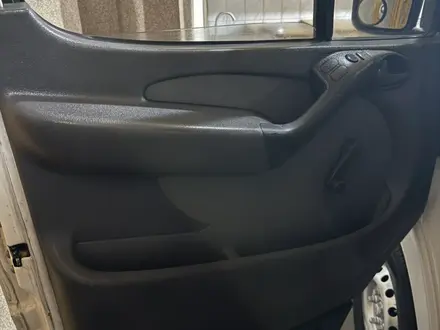 Mercedes-Benz Sprinter 2000 года за 7 000 000 тг. в Алматы – фото 8