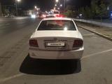 Hyundai Sonata 2003 годаfor1 700 000 тг. в Атырау – фото 2