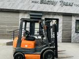Toyota  6F 2008 года за 2 400 000 тг. в Шымкент – фото 2