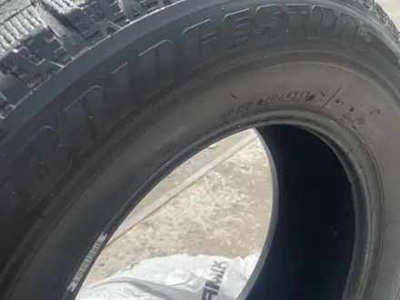 Комплект Bridgestone за 45 000 тг. в Алматы – фото 3