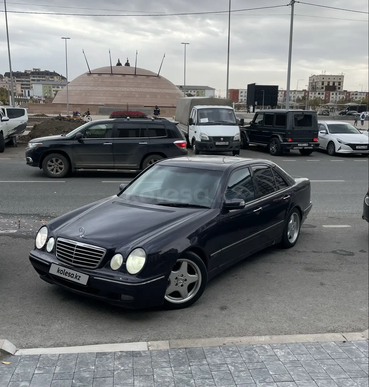 Mercedes-Benz E-Class, 2001