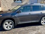 Toyota Highlander 2013 годаүшін13 500 000 тг. в Караганда – фото 4