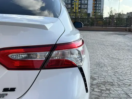 Toyota Camry 2020 года за 11 800 000 тг. в Астана – фото 9