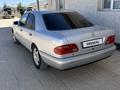 Mercedes-Benz E 280 1998 годаүшін3 850 000 тг. в Жанаозен – фото 3