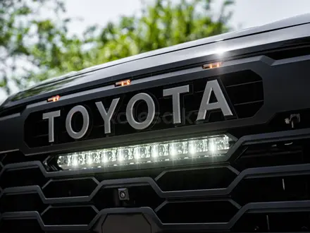 Toyota Sequoia 2023 года за 67 500 000 тг. в Алматы – фото 6