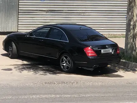 Mercedes-Benz S 550 2005 года за 7 500 000 тг. в Алматы – фото 17