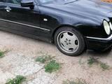 Mercedes-Benz E 320 1999 года за 3 000 000 тг. в Кокшетау
