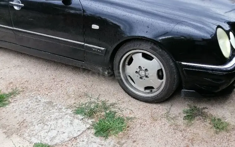 Mercedes-Benz E 320 1999 годаүшін2 900 000 тг. в Кокшетау