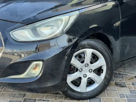 Hyundai Solaris 2012 года за 4 150 000 тг. в Актау – фото 5