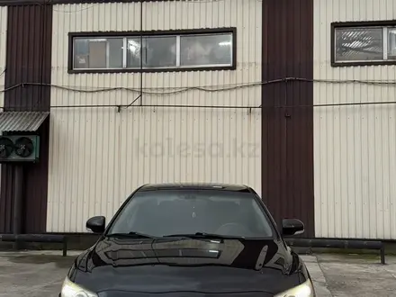 Toyota Camry 2010 года за 7 300 000 тг. в Семей – фото 2