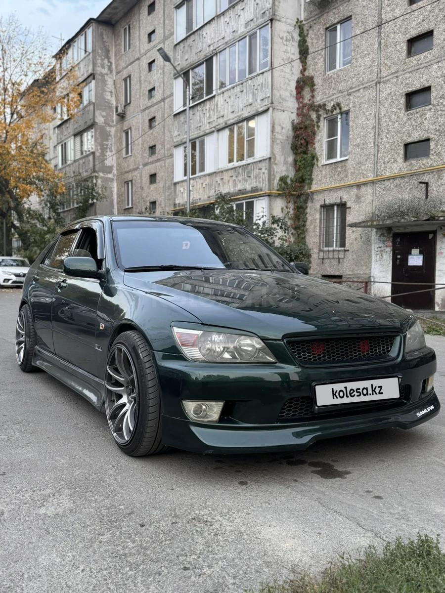 Lexus IS 200 1999 г.