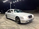 Mercedes-Benz E 280 1997 года за 2 700 000 тг. в Тараз – фото 2