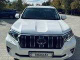 Toyota Land Cruiser Prado 2022 года за 26 700 000 тг. в Актобе