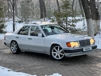 Mercedes-Benz E 260 1991 года за 3 650 000 тг. в Шымкент