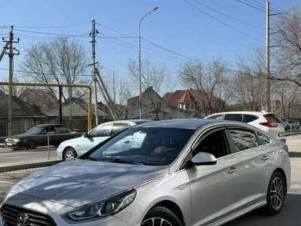 Hyundai Sonata 2019 года за 8 200 000 тг. в Шымкент – фото 2