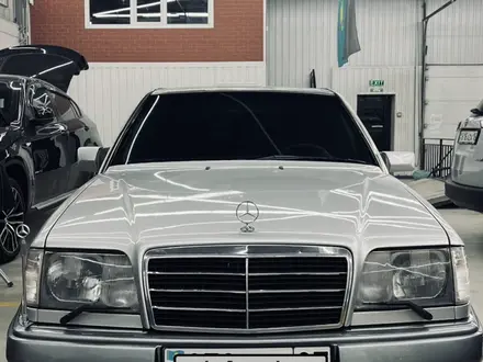 Mercedes-Benz E 320 1995 года за 6 400 000 тг. в Алматы