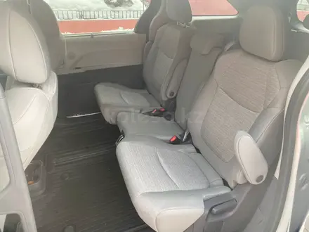 Toyota Sienna 2021 года за 20 999 999 тг. в Алматы – фото 6