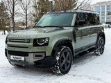 Land Rover Defender 2025 года за 75 000 000 тг. в Астана