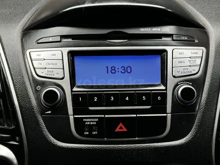 Hyundai Tucson 2012 года за 5 900 000 тг. в Актобе – фото 18