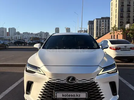 Lexus RX 350 2023 года за 35 500 000 тг. в Астана – фото 2