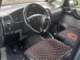 Opel Zafira 1999 годаfor2 100 000 тг. в Алматы – фото 3