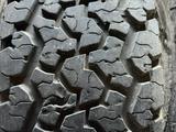 31/10.5R15 Maxxis. Комплект шин в отличном состоянии за 152 000 тг. в Алматы – фото 4