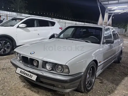 BMW 540 1994 года за 4 200 000 тг. в Алматы