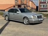 Mercedes-Benz E 200 1997 года за 2 700 000 тг. в Астана – фото 4