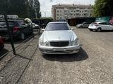 Mercedes-Benz E 320 2002 годаүшін4 800 000 тг. в Кокшетау – фото 4