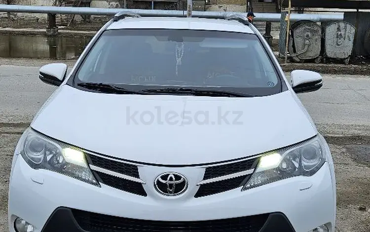 Toyota RAV4 2013 годаүшін11 500 000 тг. в Атырау