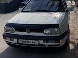 Volkswagen Golf 1994 года за 2 100 000 тг. в Алматы – фото 2